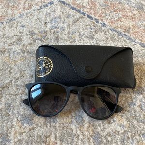 COPY - Ray-Ban black framed sunglasses